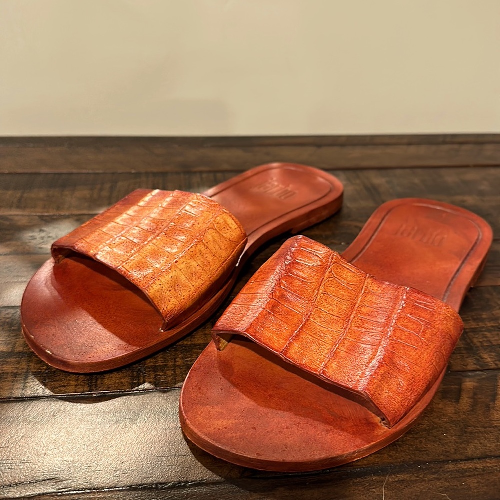 Jarbo slip-on sandals- crocodile skin size 37